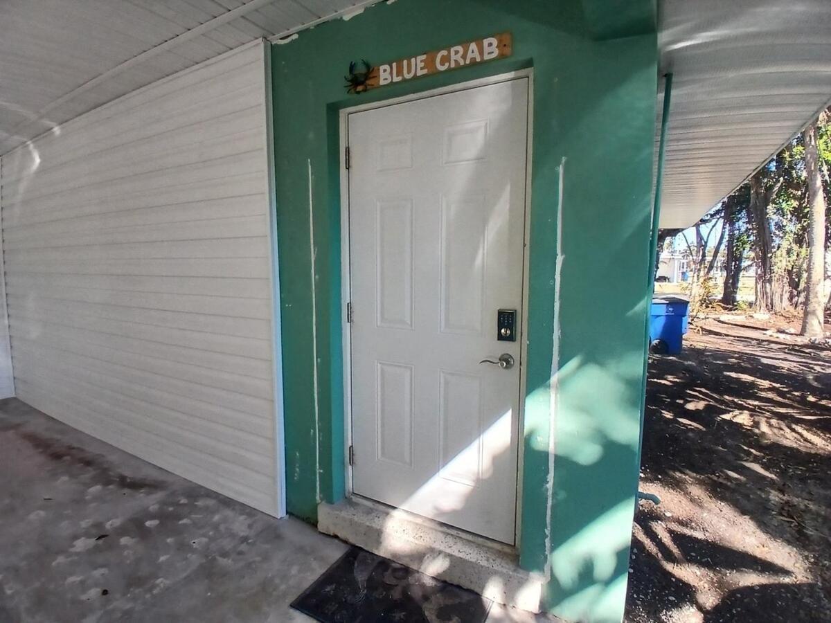 Blue Crab Dock On Gulf Canal Front Close 2 Beach Restaurants Bonita Springs Dış mekan fotoğraf
